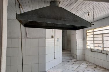Sala Comercial &agrave; venda - 362m&sup2; - Centro