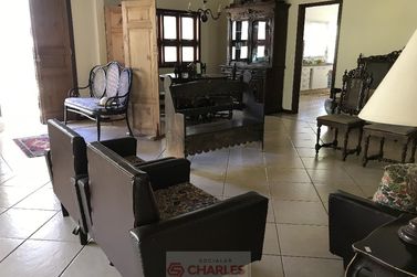 Casa &agrave; venda - 297m&sup2; - Centro
