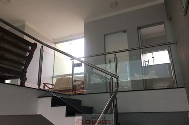 Sala Comercial &agrave; venda - 160m&sup2; - Centro