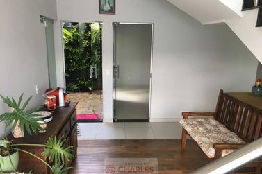 Sala Comercial &agrave; venda - 160m&sup2; - Centro