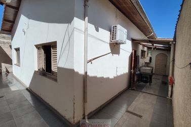 Casa &agrave; venda - 203m&sup2; - Centro