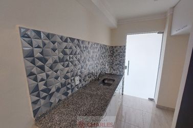 Apartamento &agrave; venda - 48m&sup2; - Centro