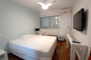 Apartamento para alugar - 130m&sup2; - Centro