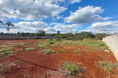 Terreno &agrave; venda - 10m&sup2; - Centro