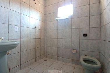 Casa para alugar - 120m&sup2; - Centro
