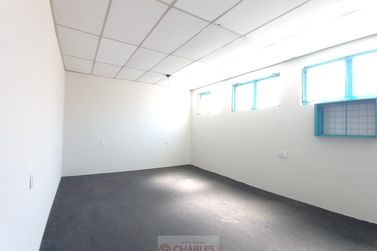 Sal&atilde;o Comercial para alugar - 30m&sup2; - Centro