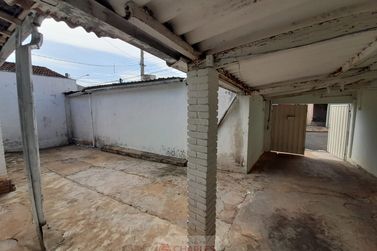 Casa &agrave; venda - 83m&sup2; - Centro
