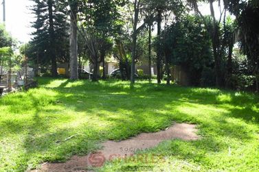 S&iacute;tio &agrave; venda - 220m&sup2; - Centro
