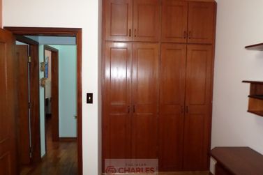 Casa &agrave; venda - 224m&sup2; - Centro