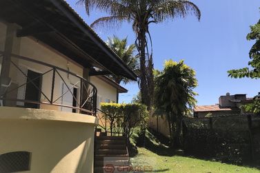 Casa &agrave; venda - 297m&sup2; - Centro
