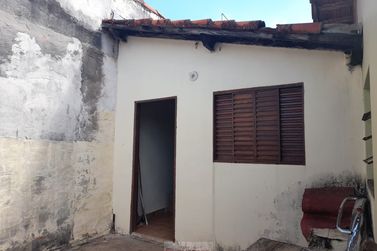 Casa &agrave; venda - 111m&sup2; - Centro
