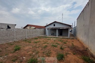 Casa &agrave; venda - 74m&sup2; - Centro