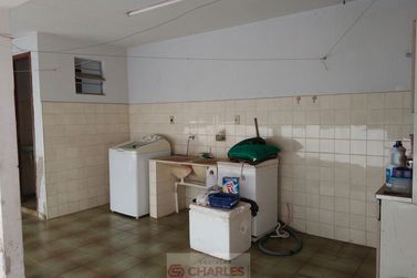 Casa &agrave; venda - 204m&sup2; - Centro