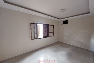 Casa para alugar - 93m&sup2; - Centro