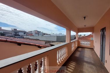 Casa para alugar - 268m&sup2; - Centro