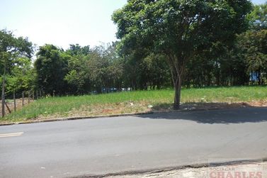 Terreno &agrave; venda - 10m&sup2; - Centro