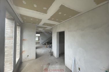 Casa &agrave; venda - 260m&sup2; - Centro