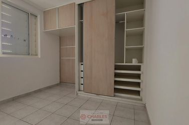 Apartamento &agrave; venda - 48m&sup2; - Centro