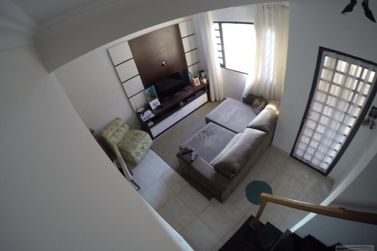 Casa &agrave; venda - 104m&sup2; - Centro