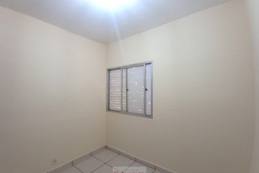 Apartamento para alugar - 46m&sup2; - Centro