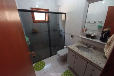 Casa &agrave; venda - 10m&sup2; - Centro