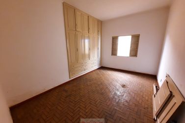 Casa para alugar - 163m&sup2; - Centro