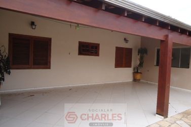 Casa &agrave; venda - 290m&sup2; - Centro