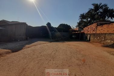 Sal&atilde;o Comercial para alugar - 300m&sup2; - Centro