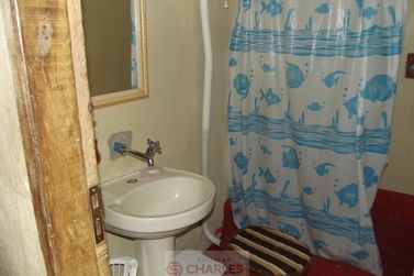 Casa &agrave; venda - 100m&sup2; - Centro