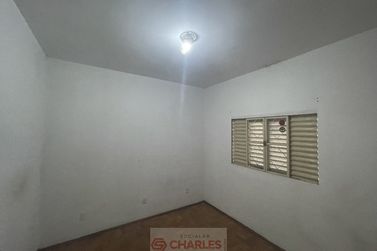 Casa &agrave; venda - 10m&sup2; - Centro