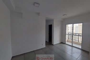 Apartamento para alugar - 48m&sup2; - Centro