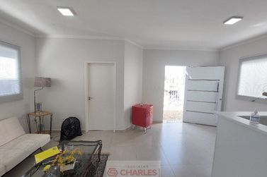 Sala Comercial para alugar - 253m&sup2; - Centro