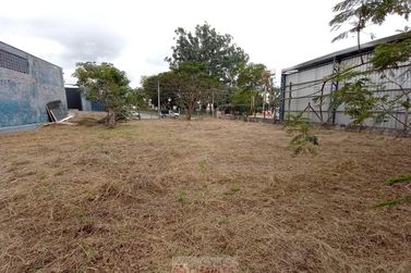 Terreno para alugar - 10m&sup2; - Centro