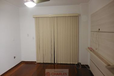 Apartamento &agrave; venda - 180m&sup2; - Centro
