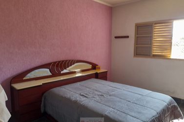 S&iacute;tio &agrave; venda - 145m&sup2; - Centro