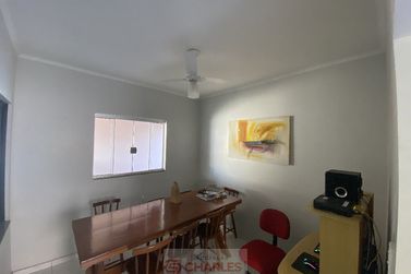 Casa &agrave; venda - 175m&sup2; - Centro