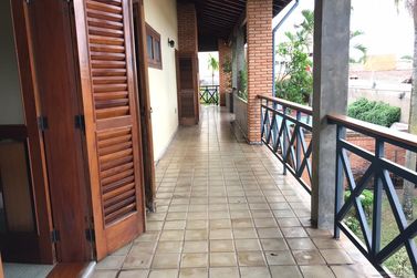 Casa &agrave; venda - 410m&sup2; - Centro
