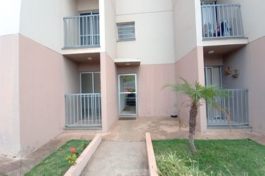 Apartamento para alugar - 60m&sup2; - Centro