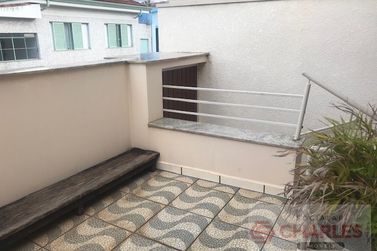 Casa &agrave; venda - 204m&sup2; - Centro