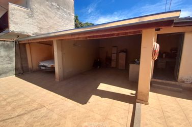 Casa &agrave; venda - 175m&sup2; - Centro