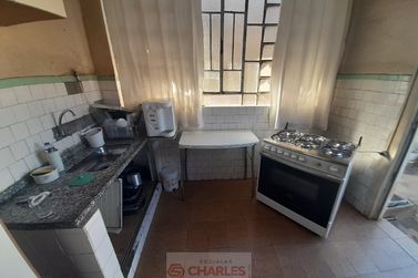 Casa &agrave; venda - 230m&sup2; - Centro