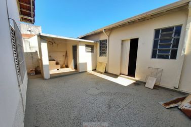 Casa para alugar - 163m&sup2; - Centro