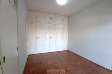 Apartamento para alugar - 131m&sup2; - Centro
