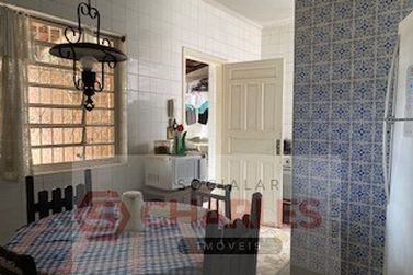 Casa &agrave; venda - 360m&sup2; - Centro