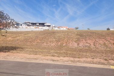 Terreno &agrave; venda - 10m&sup2; - Centro