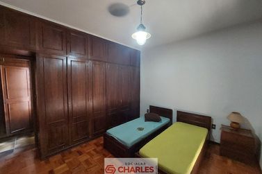 S&iacute;tio para alugar - 634m&sup2; - Centro
