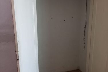 Casa para alugar - 10m&sup2; - Centro