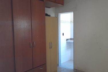 Casa &agrave; venda - 10m&sup2; - Centro