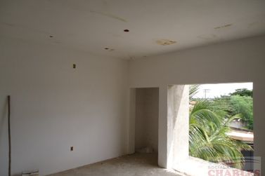Casa &agrave; venda - 251m&sup2; - Centro
