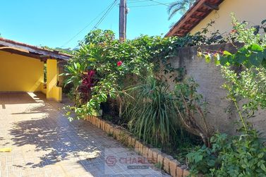 S&iacute;tio &agrave; venda - 150m&sup2; - Centro